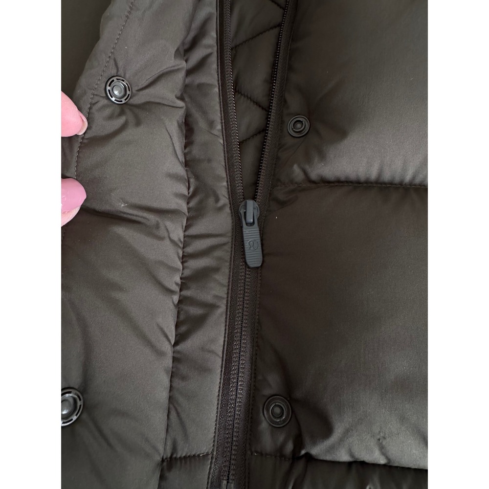 LULULEMON WUNDER PUFF GOOSE DOWN CROPPED HOODIE VEST, Women's Size 4 army  green - Picture 11 of 14